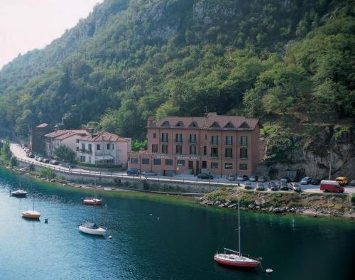 Hotel Bellavista Valmadrera Zewnętrze zdjęcie