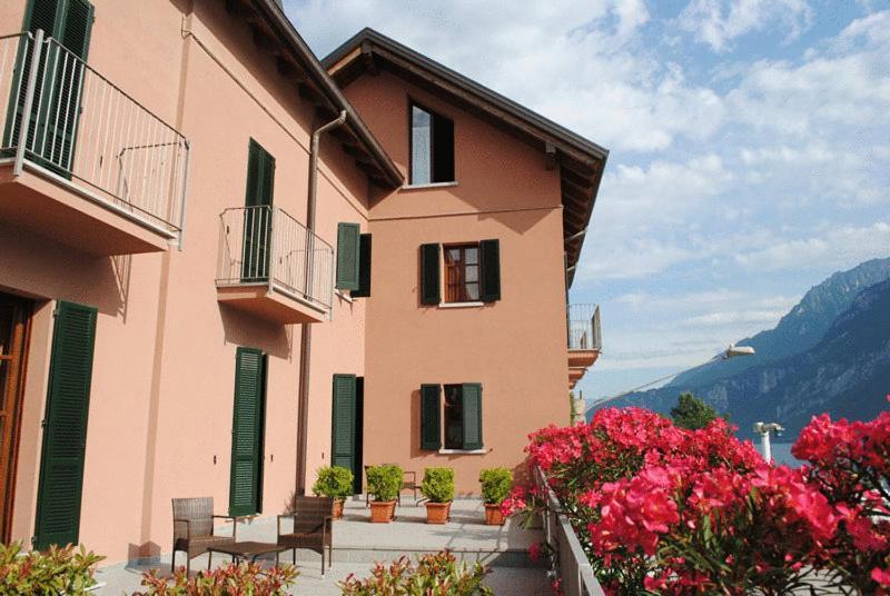 Hotel Bellavista Valmadrera Zewnętrze zdjęcie